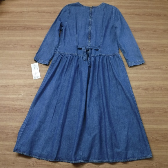 White House Blue Crewneck Long Sleeve Jean Dress - Picture 9 of 11